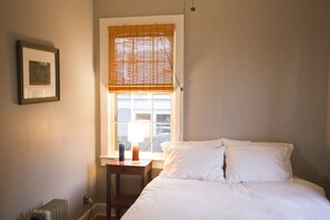 1 bedroom, desk, iron/ironing board, free WiFi - The Hideaway Perch at Half Moon House (Savannah)