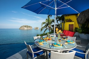 Outdoor dining - Great RATES with full STAFF!  Relax and enjoy! (PUERTO VALLARTA)