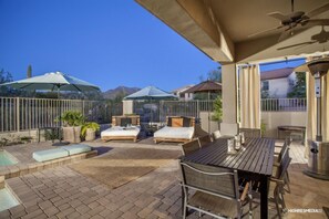 Backyard patio/entertainment area