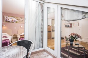 1 bedroom, iron/ironing board, free WiFi, bed sheets