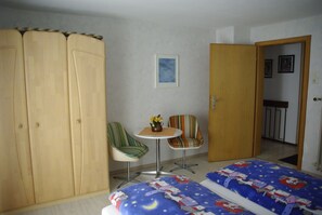 1 habitación, cuna de viaje, wifi gratis y ropa de cama 