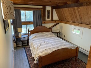 2 Schlafzimmer, Reisekinderbett, kostenloses WLAN, Bettwäsche