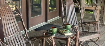 Dawson's Creek Cabin..Cozy cabin with Spectacular Smoky Mountain Views!!!
