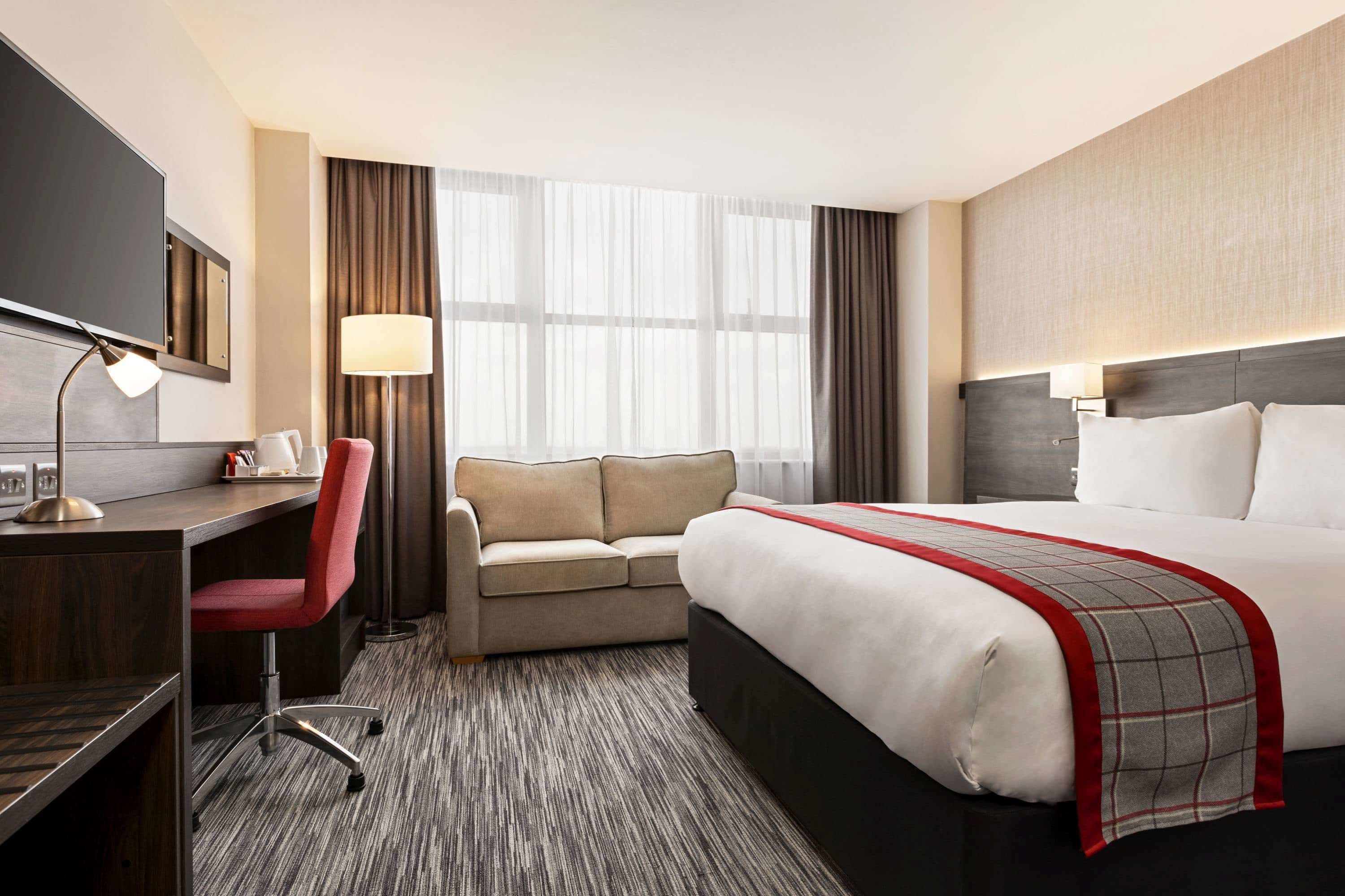 1 bedroom, in-room safe, desk, iron/ironing board