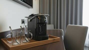 Kamar Comfort, Bebas Asap Rokok | 1 kamar tidur, brankas, meja kerja, dan setrika/meja setrika