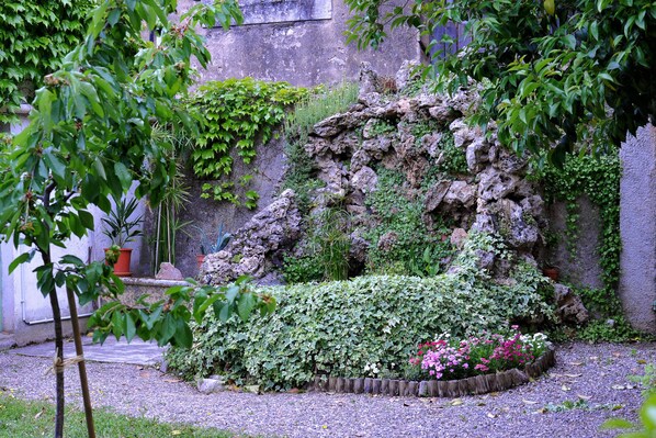Enceinte de l’hébergement