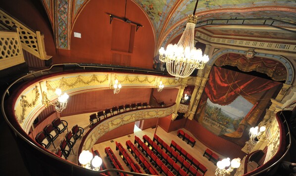 Interior - Well-equipped house with character and garden near the city center (Pézenas)