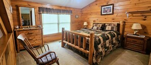 4 Schlafzimmer, Bügeleisen/Bügelbrett, kostenloses WLAN, Bettwäsche