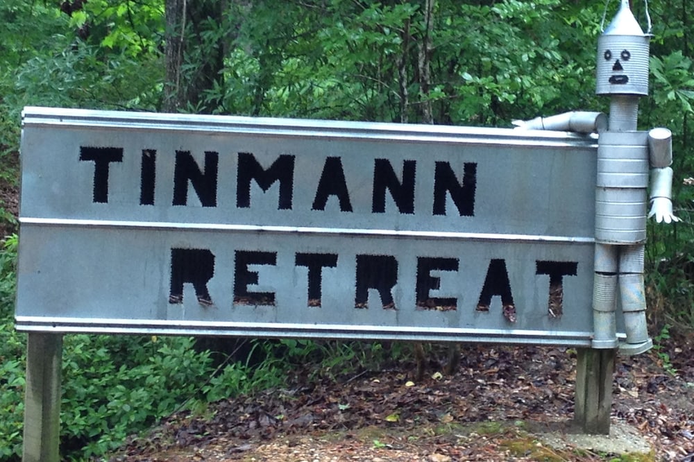 Come To The Forest And Relax. Connect With Nature. Bird Watch, Hike, Or Relax.