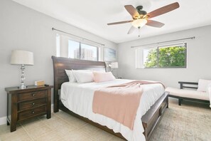 2 chambres, fer et planche à repasser, accès au Wi-Fi (inclus)