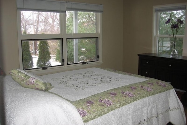Bedroom #1...Queen size bed