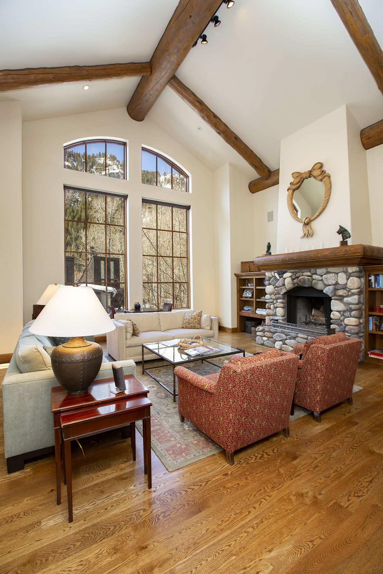 Best Location in Sun Valley - Walk to Ketchum, River Run Gondola, & Bike Trail.