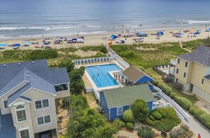 Ocean Hills Ocean Front Pool and Snack Bar