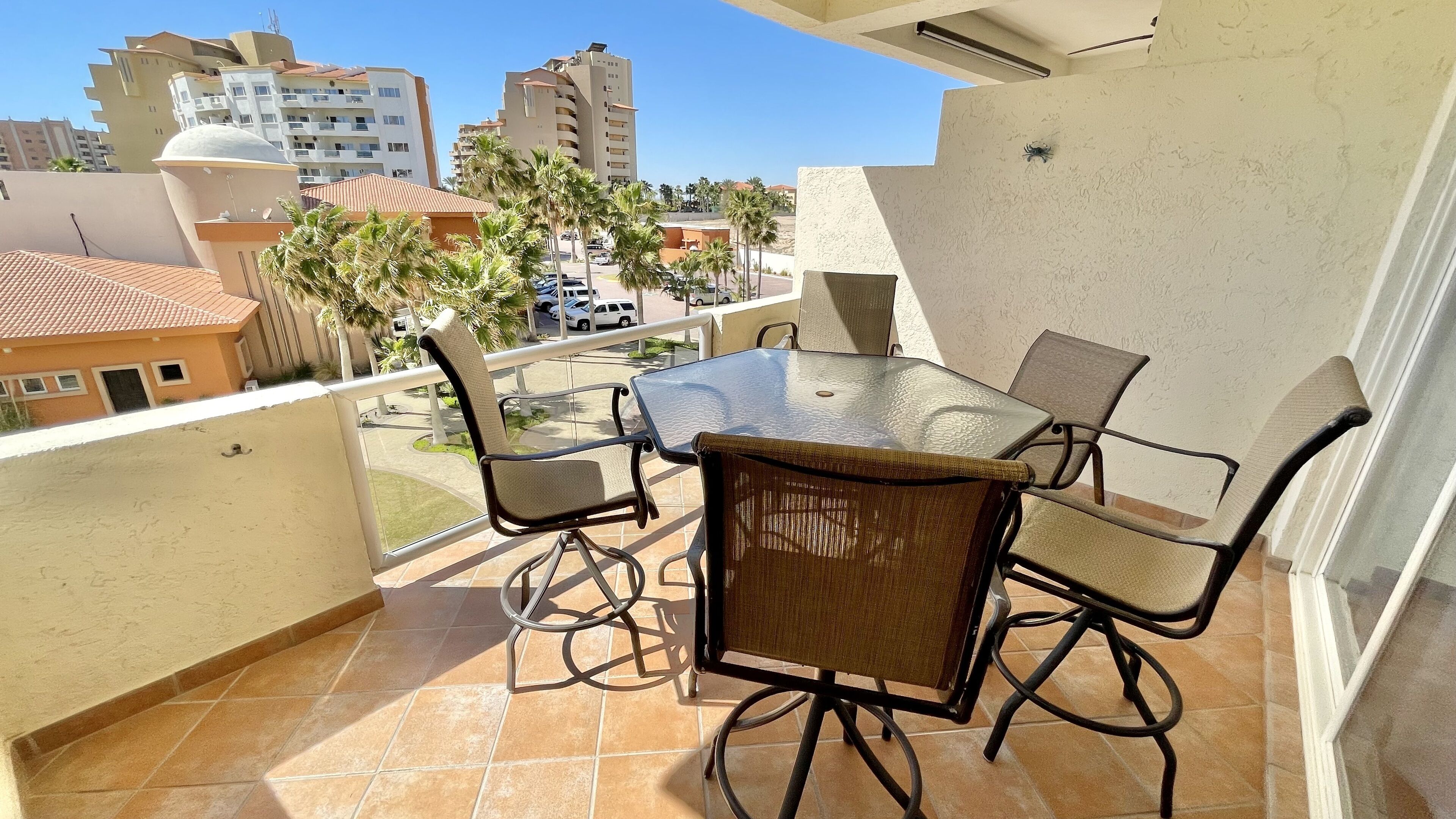 Beautiful 1½ Bedroom Condo on the Sea of Cortez at Las Palmas Resort D-302