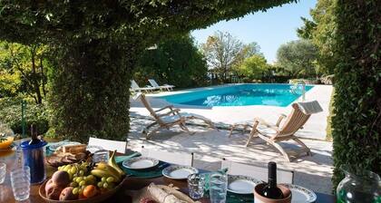 location vacances grande villa en italie, veneto, asolo, pres de venise, piscine, vue, climatisation, internet wi-fi, mai