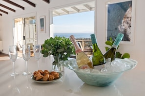 Dining - Amazing Ocean, Island, and City Views From Contemporary Home! (Santa Barbara)
