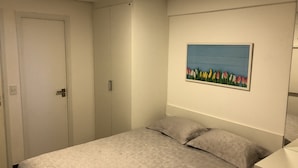 Apartment, Multiple Beds, Non Smoking, Courtyard View | 3 bedrooms, blackout drapes, WiFi (free), bed sheets - Aquiraz Riviera - 201 (Aquiraz)
