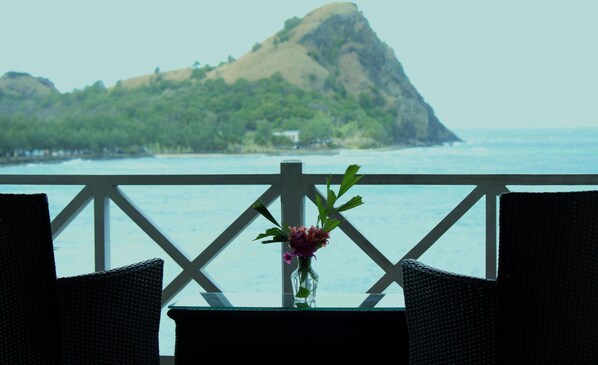 Property grounds - Beautiful Apartment on a Quiet Beach (Gros Islet)