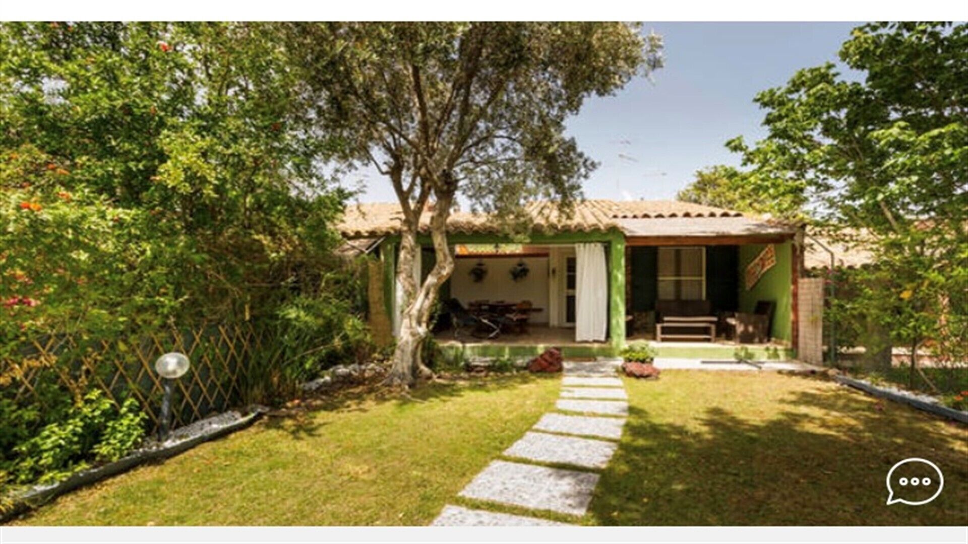 Villasimius loc. Campus Villetta with garden in a private residence