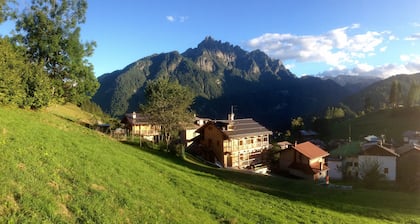 HOLIDAY IN MASO VIEW DOLOMITES