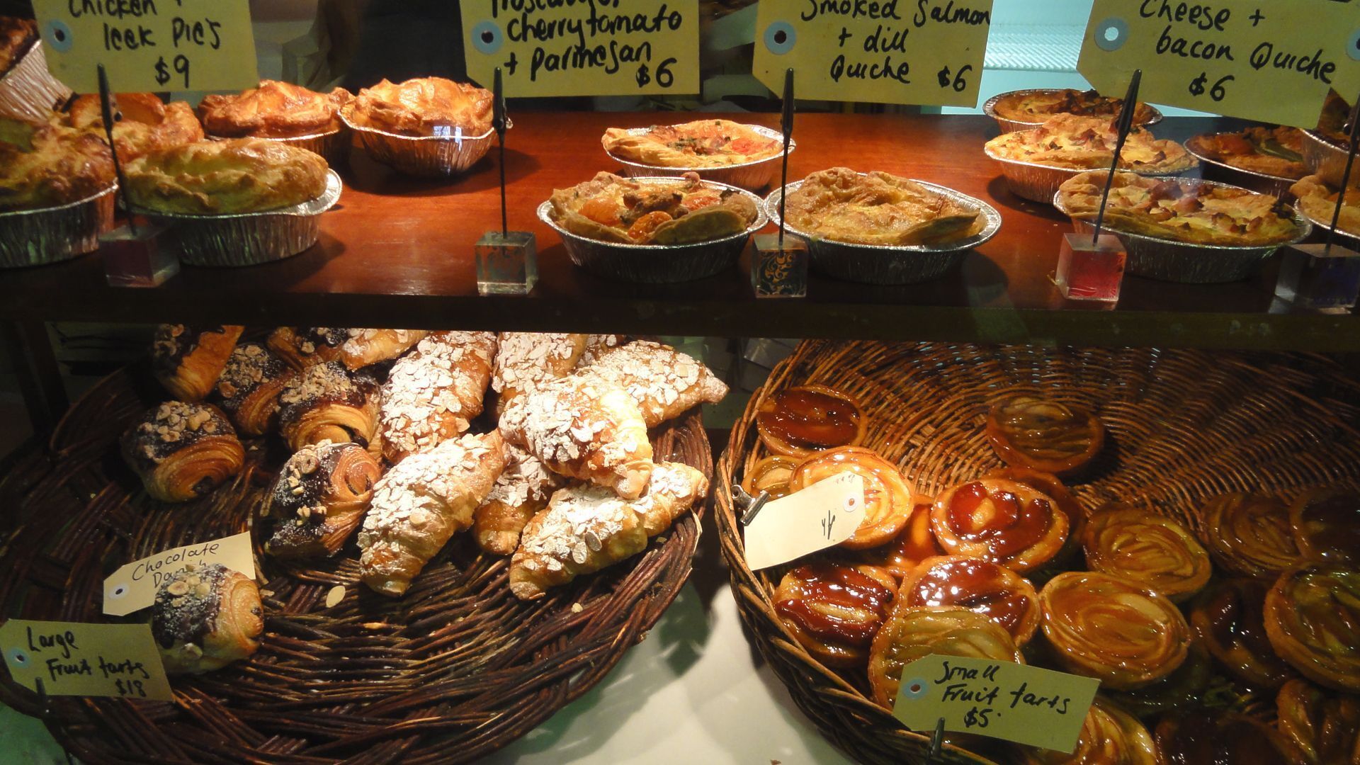 Ten-on-French Barossa getaway — image 4