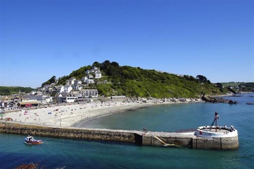 Navetasta, 6 kilometrin Looe & koira ystävällinen Seaton Beach, maa perääntyä (1 BR)