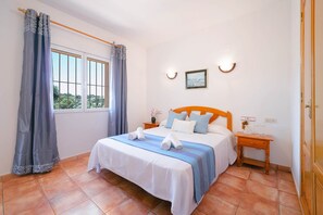 3 Schlafzimmer, Bügeleisen/Bügelbrett, kostenloses WLAN