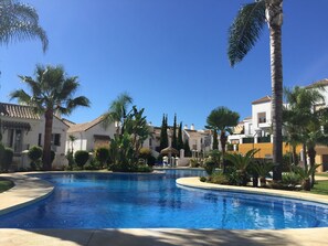 Pool - Marbella, Nueva Andalucia Groundfloor flat /2bed&2bath/ private garden /3pools/ (Marbella)