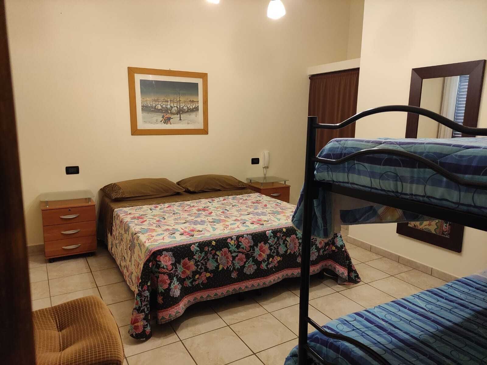 Independent apartment on the sea up to 15 places, modern, finely furnished