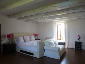 5 slaapkamers, wifi, beddengoed