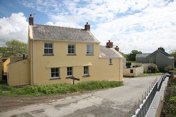 'Tirmynydd'