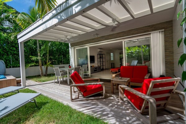 Outdoor dining - Villa Yellow Tail (1 bedroom) (Saint Barthélemy)