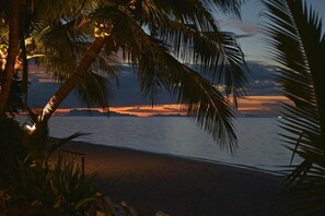 On the beach, beach towels - Thai Style Beachfront 3 bed Villa with Pool (Koh Samui)
