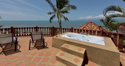 Thai Style Beachfront 3 sänky talo Pool