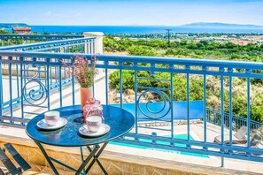 Villa, 3 slaapkamers, privézwembad | Kameruitzicht