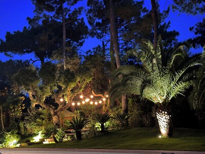 Hossegor 200m ocean and lake villa heated pool ideally situated architect