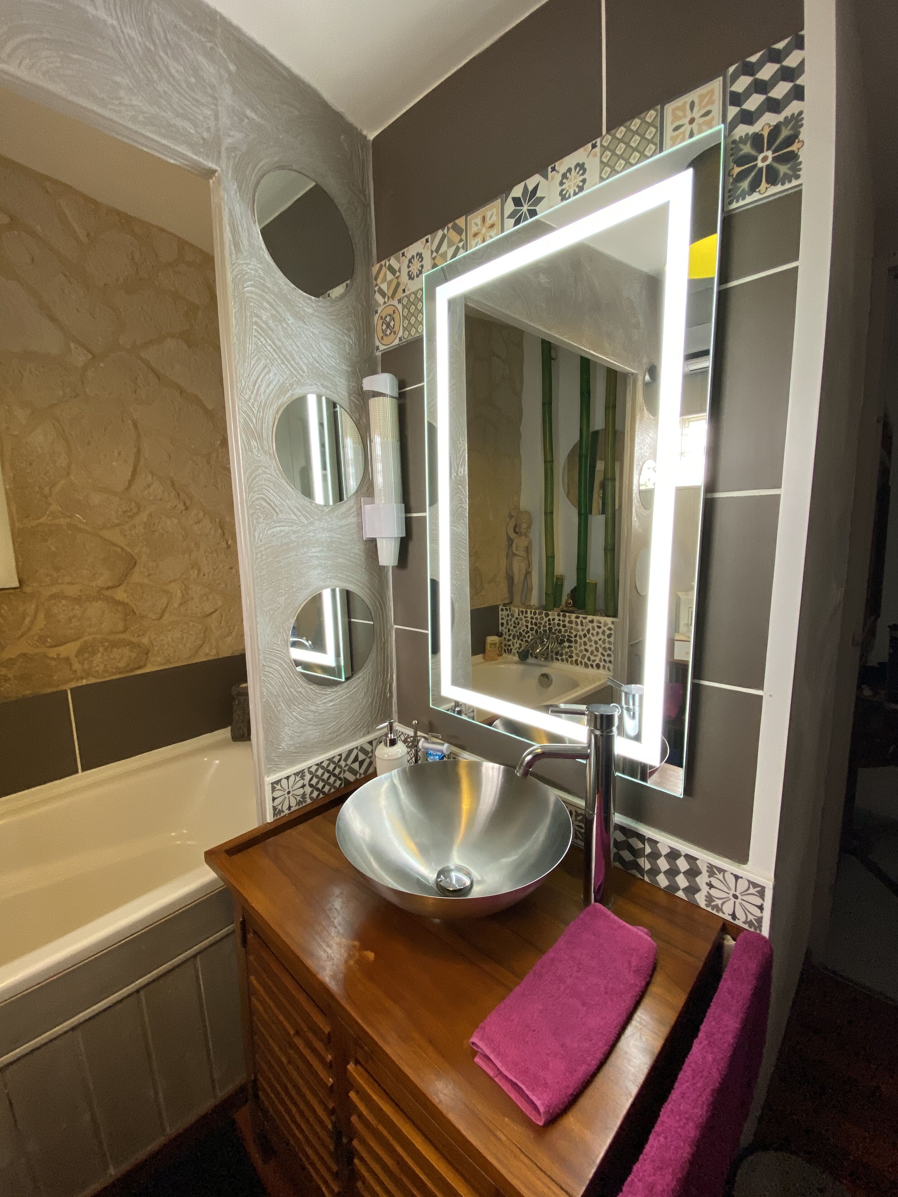 GITE with 6 bedrooms 4 bathrooms Lille Béthune Lens Arras