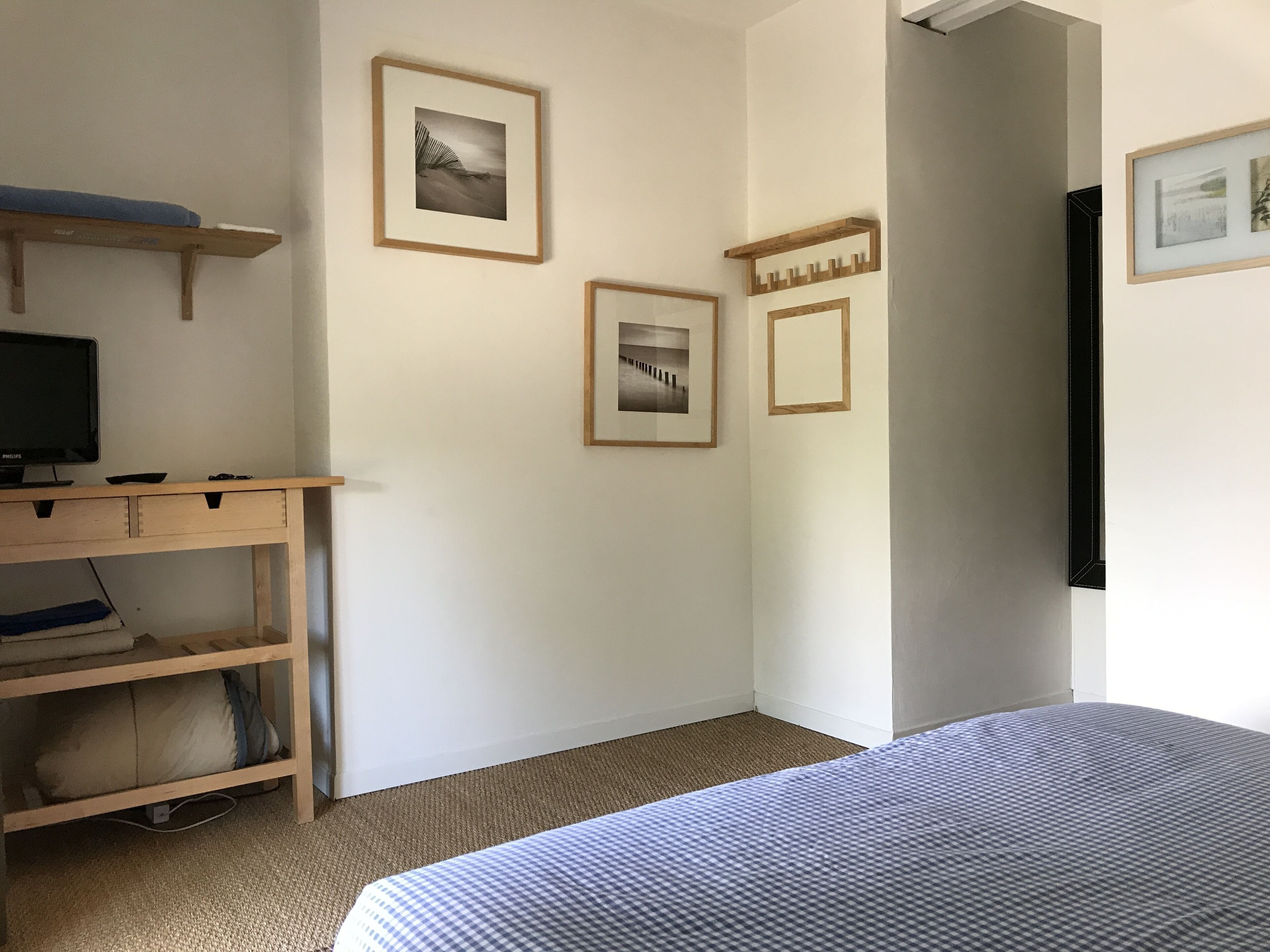 2 slaapkamers, reisbedje, gratis wifi, beddengoed