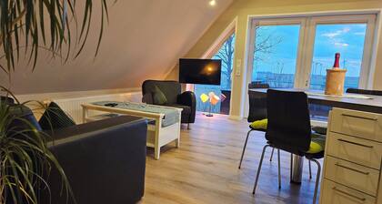 "Ferienhaus Wind" am Ende einer Sackgasse gelegen mit Blick über die Marsch