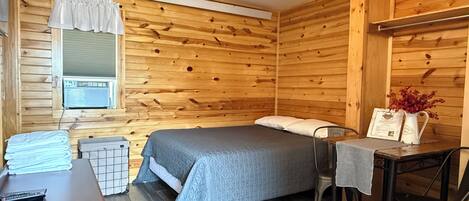 1 habitación, wifi y ropa de cama