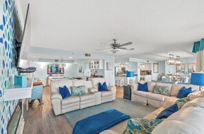 Smart TV, fireplace, DVD player