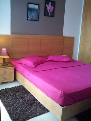 1 Schlafzimmer, Bügeleisen/Bügelbrett, kostenloses WLAN, Bettwäsche