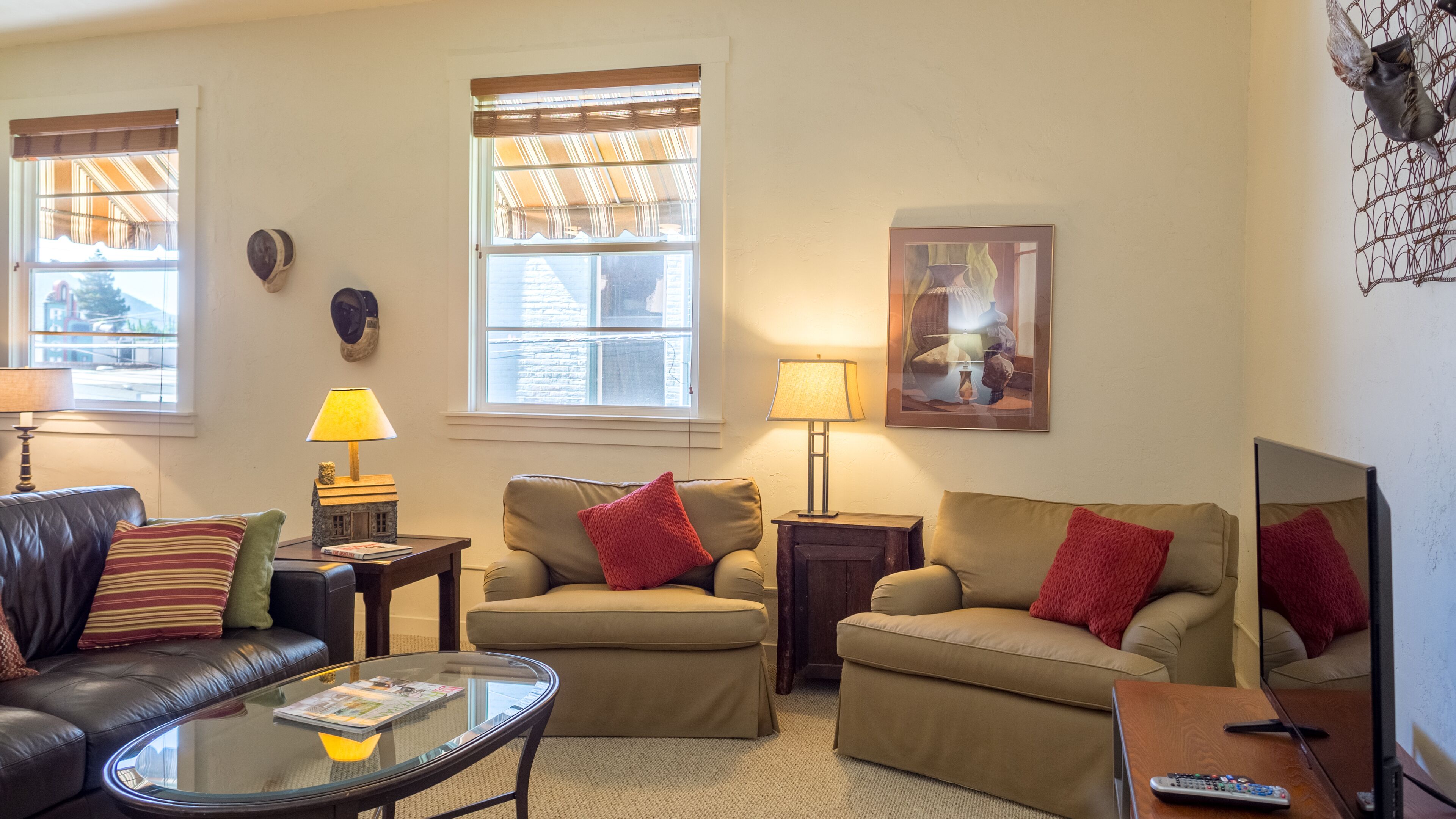 Large Executive Loft Historic Grants Pass # 113