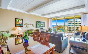 TV - Postcard View of Kaanapali ~ 1BD/1BA (Lahaina)