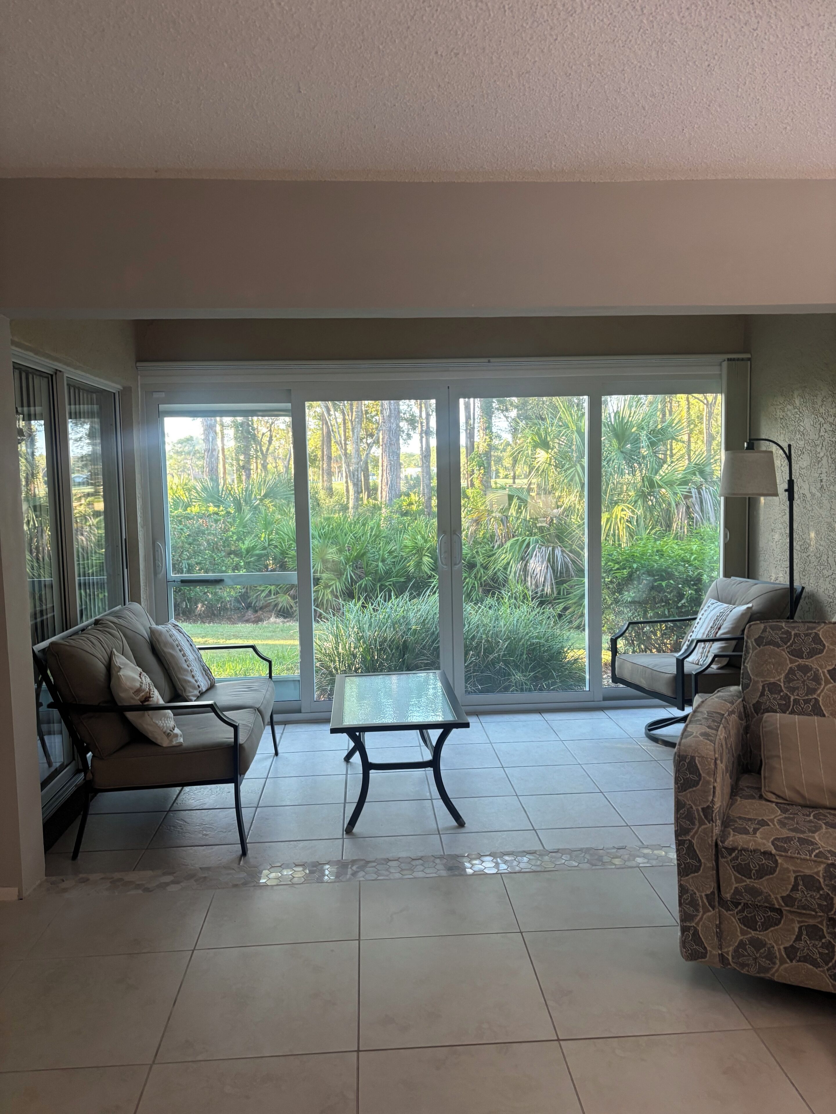 Smart TV, reproductor de DVD y estéreo 