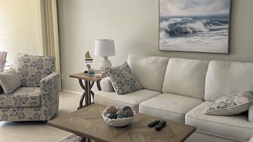 Smart TV, DVD player, stereo