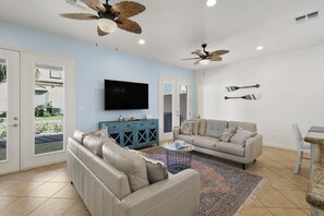 TV - Blue Marlin Villa: Beachside Home with Private Hot Tub, Community Pool & Beach Access! (South Padre Island)