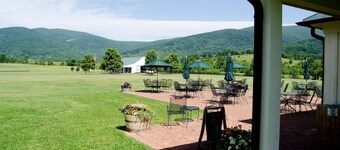 The Barn at Haden near Wineries and C'ville