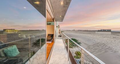 Bord de l'océan contemporain plage de plage d'argent<br><br><br><br>Plage de Silver Strand