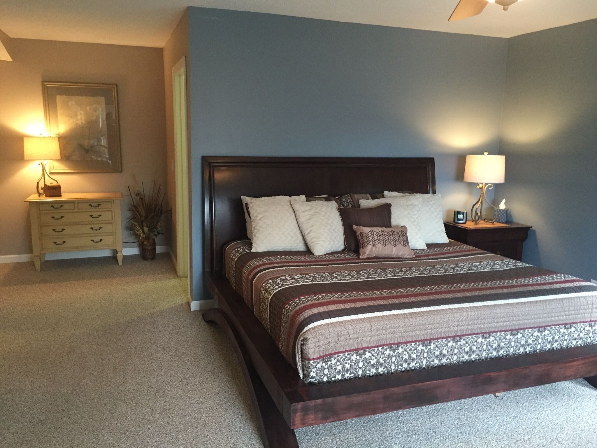 ** LAKE JAMES/Morganton: Peaceful, nature setting-3 acres/pond!**